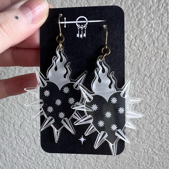 Spikey Hearts Drop Earrings - Picture 3 of 4